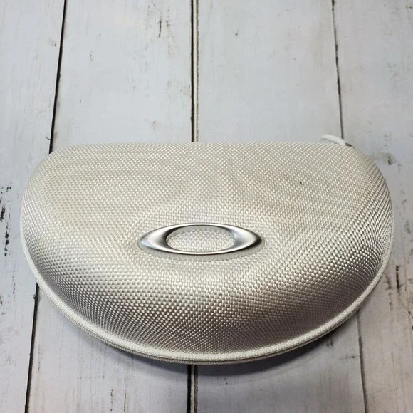 Oakley | Accessories | Oakley Zippeered Protective  display picture 2